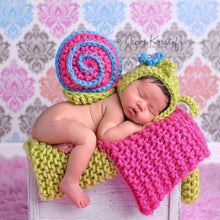 Load image into Gallery viewer, Newborn Baby Cute Crochet Knit Costume Prop Outfits Photo Photography Baby Hat Photo Props New born baby girls Cute Outfit 0-3M